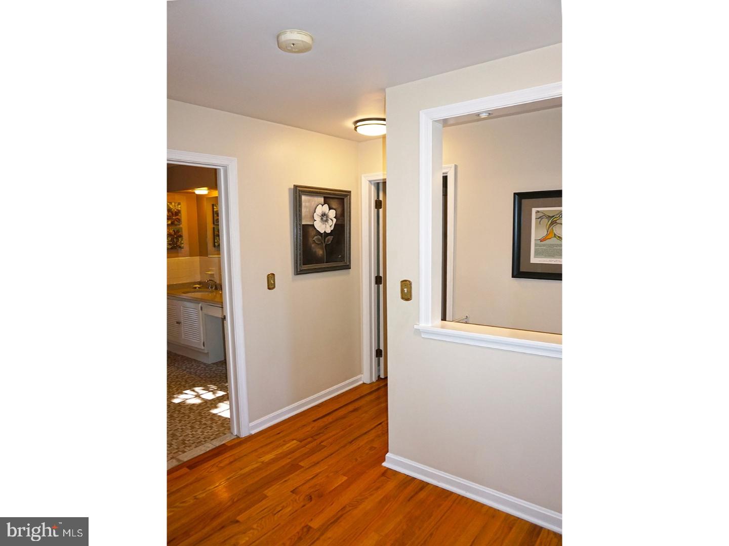 208 North Old Mill Road Dover, DE 19901 - Photo 15 of 25 Hallway