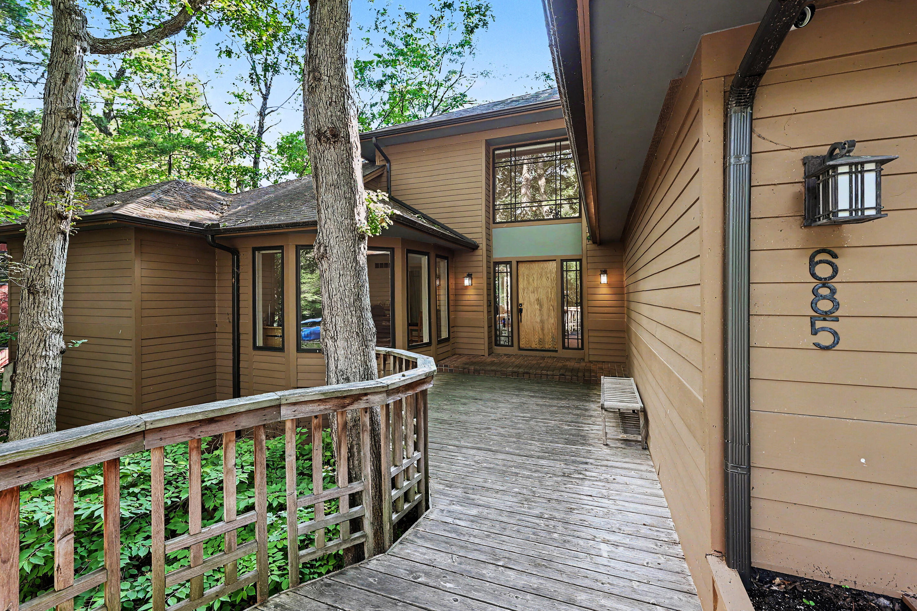 685 Green Road Ann Arbor, MI 48105 - Photo 9 of 83 CFHJ8345