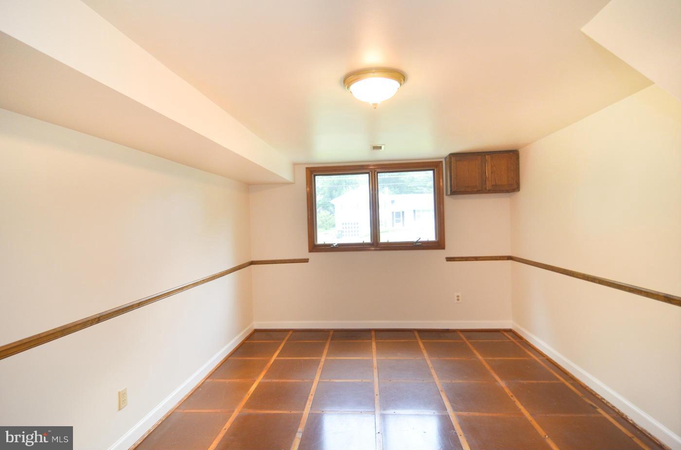 7406 Dunston Street Springfield, VA 22151 - Photo 24 of 30 Rec Room