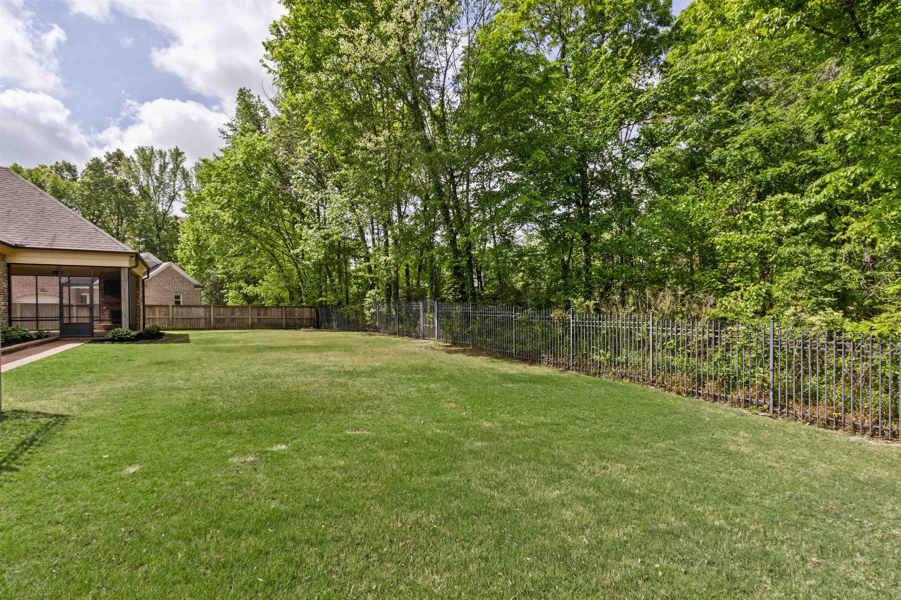 125 Hunters Rest Lane Piperton, TN 38017 - Photo 29 of 33