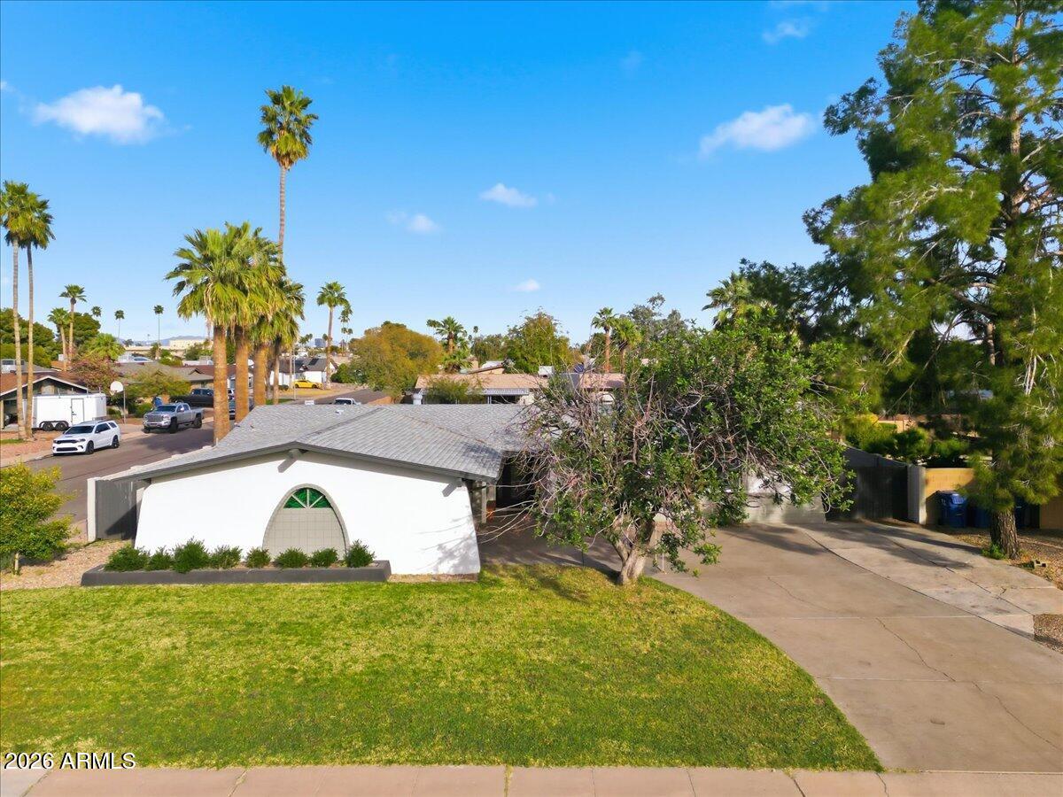 4705 South Country Club Way Tempe, AZ 85282 - Photo 2 of 52 02-Aerial Front of Home