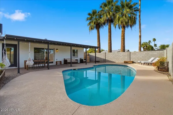 $620,000 | 4705 South Country Club Way, Tempe, AZ 85282