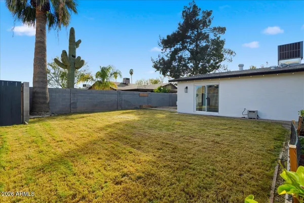 $620,000 | 4705 South Country Club Way, Tempe, AZ 85282