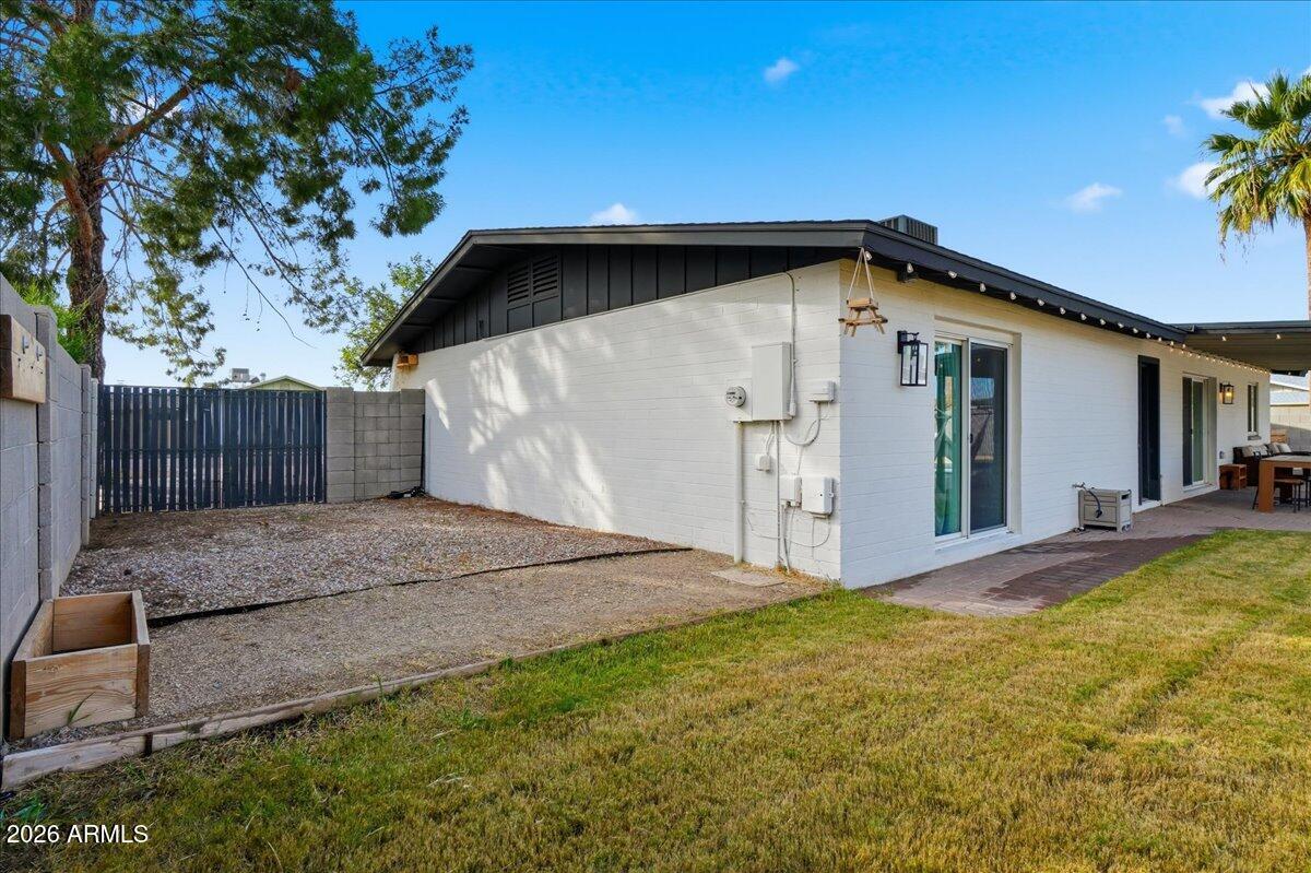 4705 South Country Club Way Tempe, AZ 85282 - Photo 47 of 52 47-Backyard
