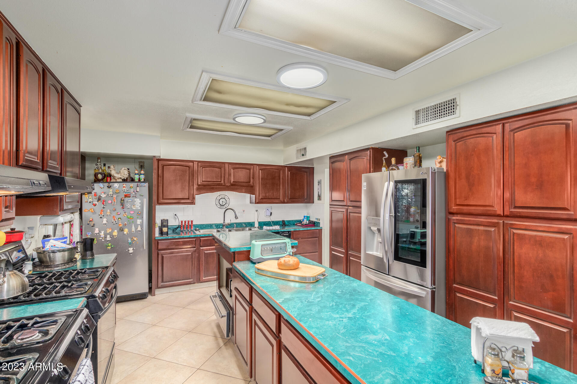 2522 West Charter Oak Road Phoenix, AZ 85029 - Photo 12 of 26 16-Charter Oak
