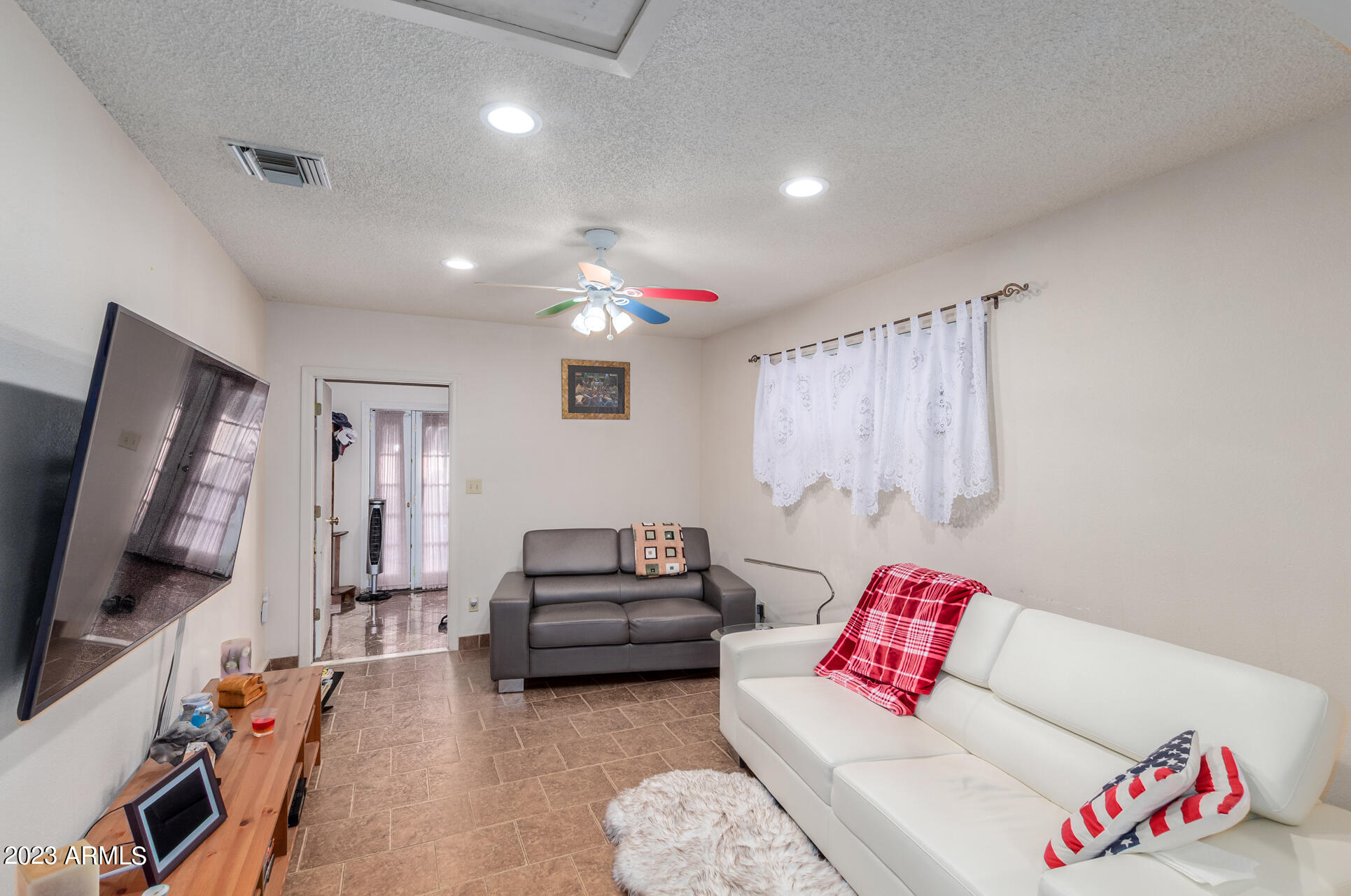 2522 West Charter Oak Road Phoenix, AZ 85029 - Photo 15 of 26 05-Charter Oak