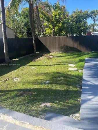 $5,500 | 20700 Southwest 122nd Avenue, Miami, FL 33177