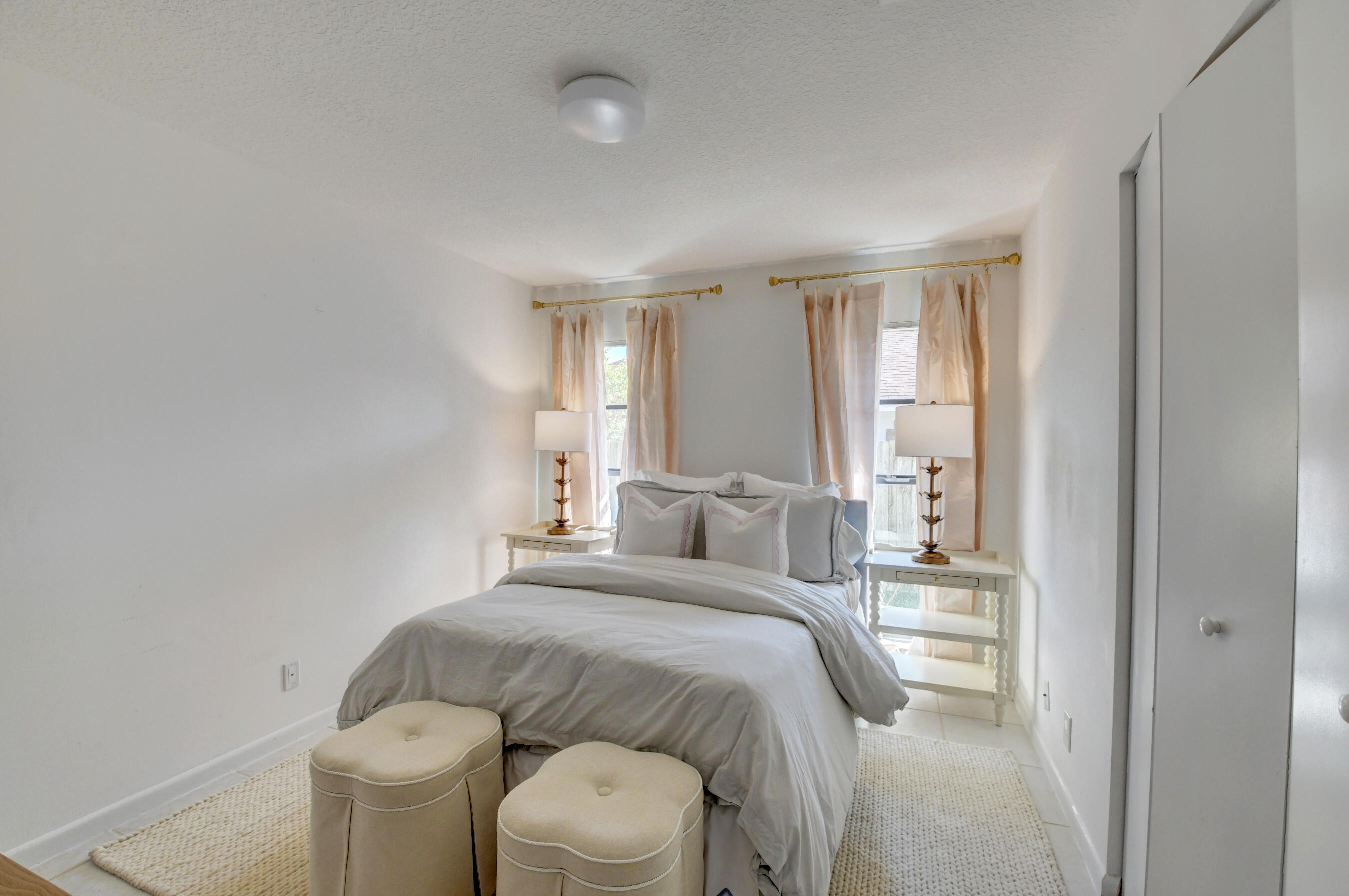 17679 Woodview Terrace Boca Raton, FL 33487 - Photo 23 of 33 50_dsc_6568_69_70_71_72