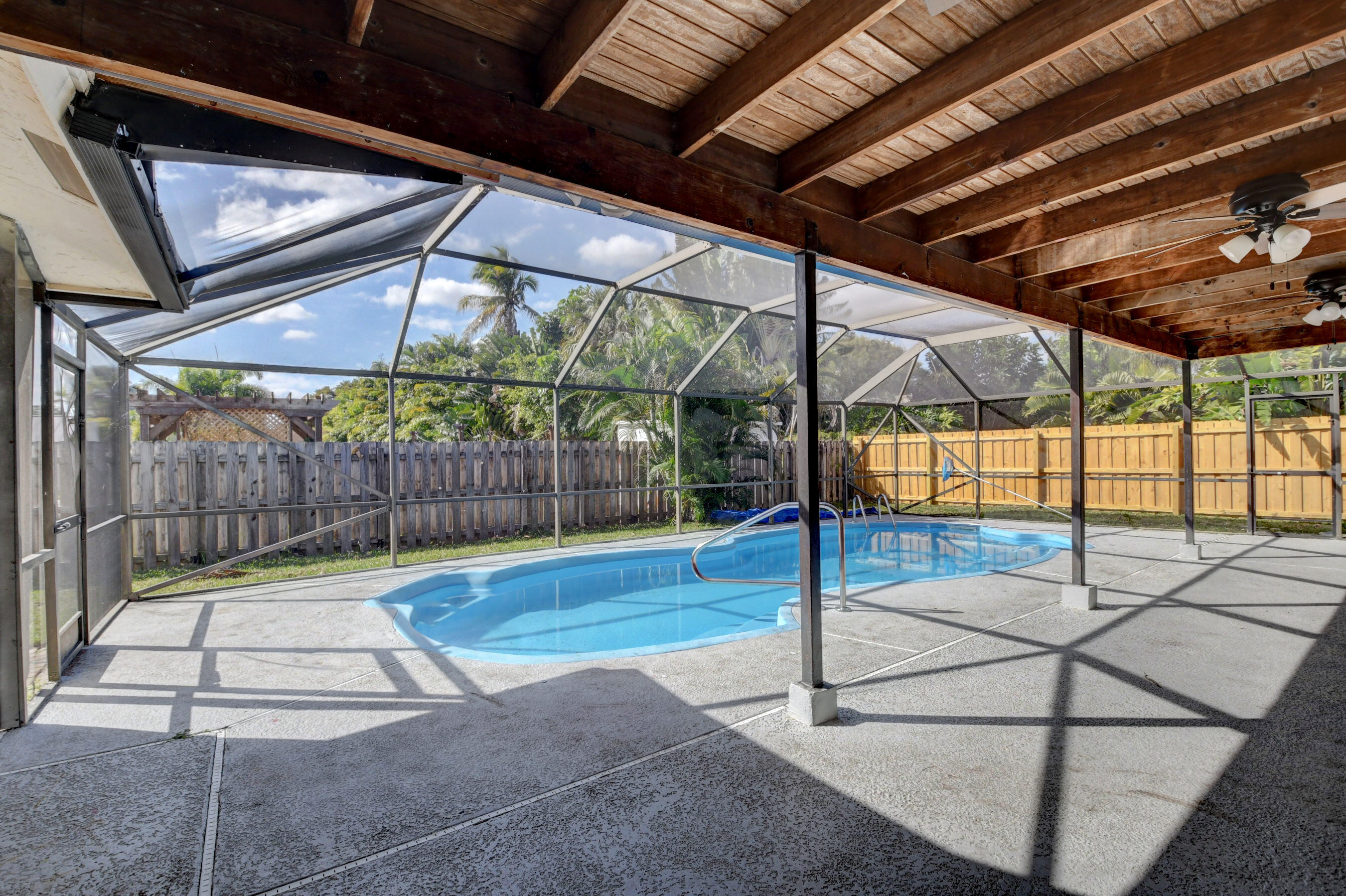 17679 Woodview Terrace Boca Raton, FL 33487 - Photo 26 of 33 54_dsc_6603_4_5_6_7