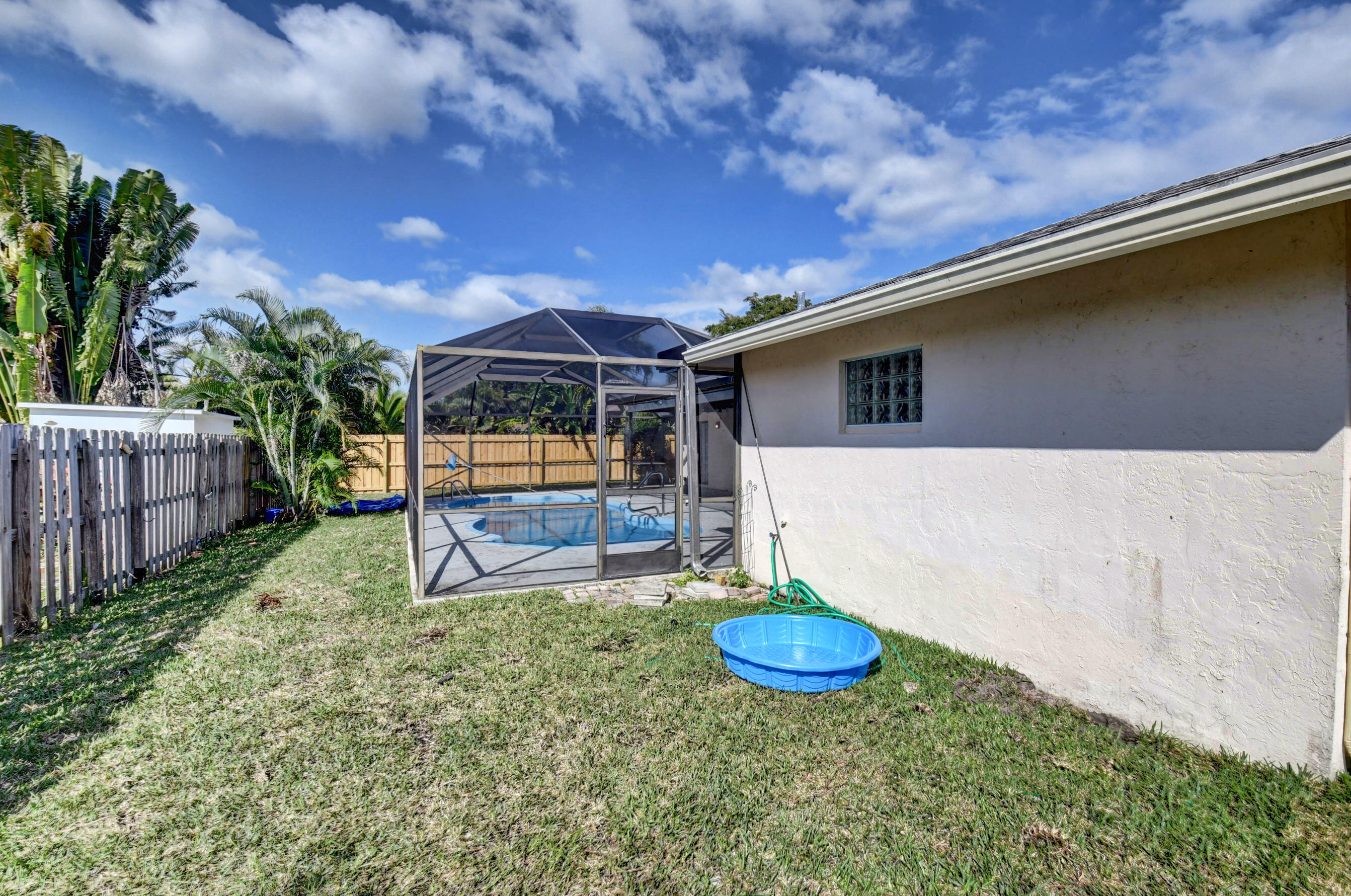 17679 Woodview Terrace Boca Raton, FL 33487 - Photo 28 of 33 61_dsc_6663_4_5_6_7