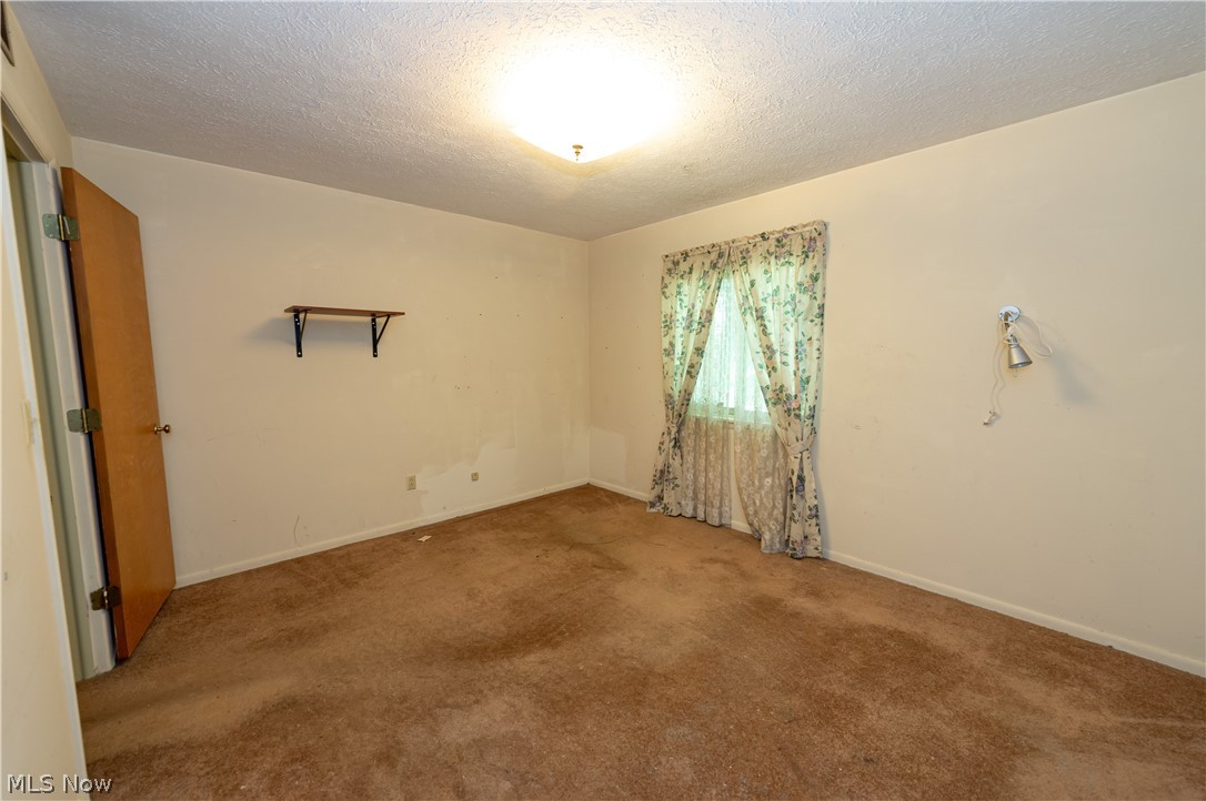 984-986 Clark Road Wadsworth, OH 44281 - Photo 19 of 35 Gallery Image 19