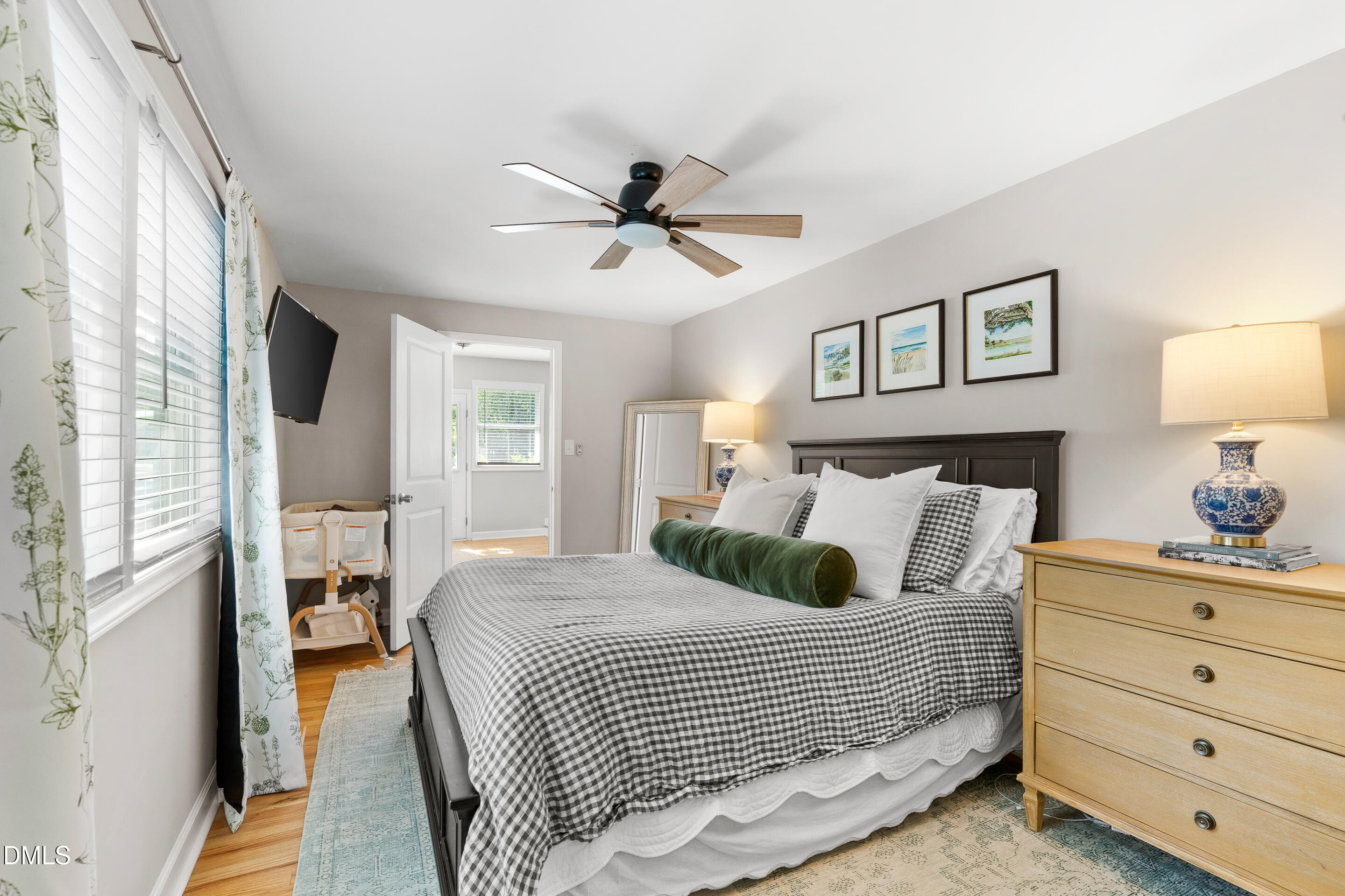 1304 Marlborough Road Raleigh, NC 27610 - Photo 25 of 34 26_photos-33