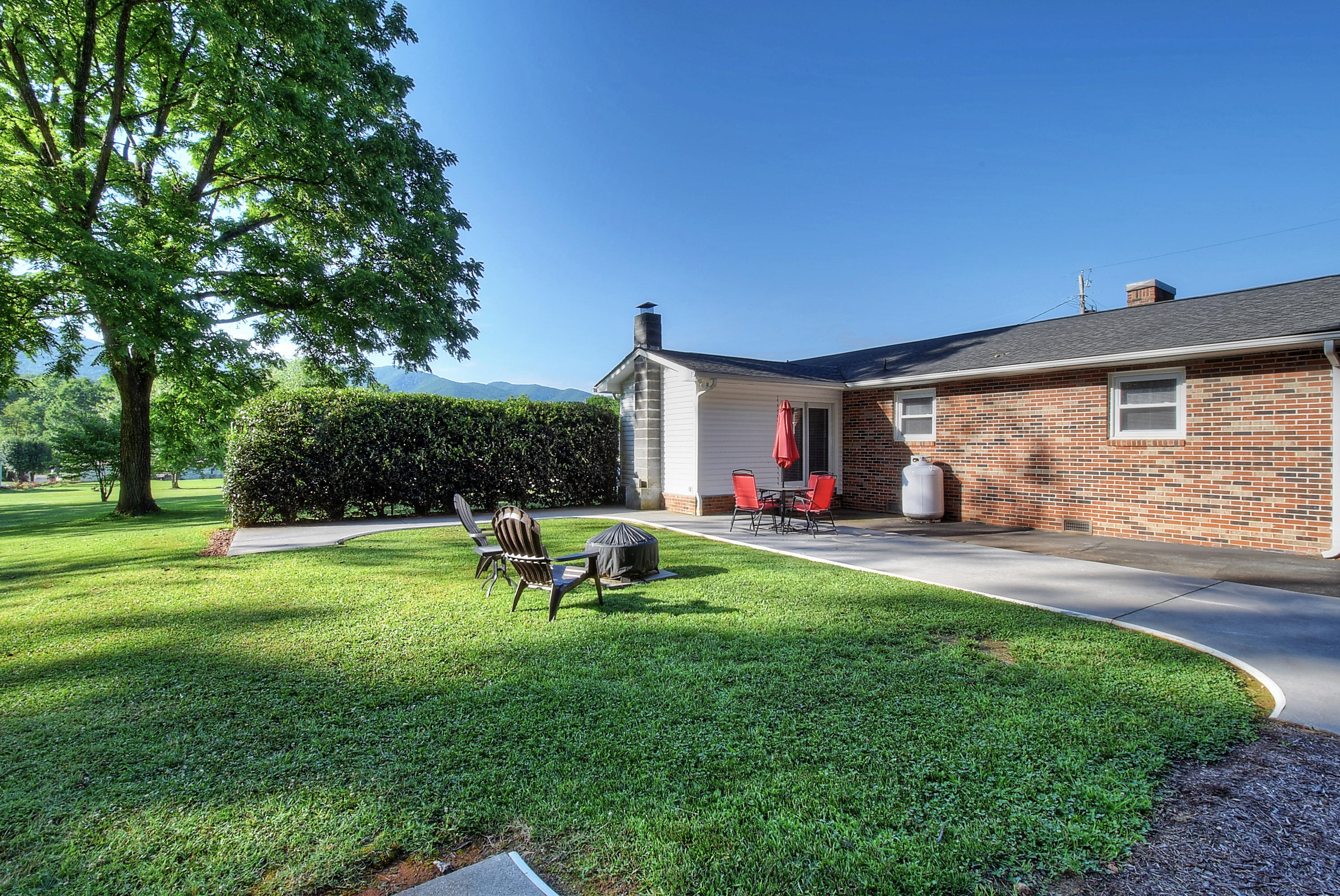 113 Gay Fletcher Road Elizabethton, TN 37643 - Photo 35 of 40 DSC_0153_4_5