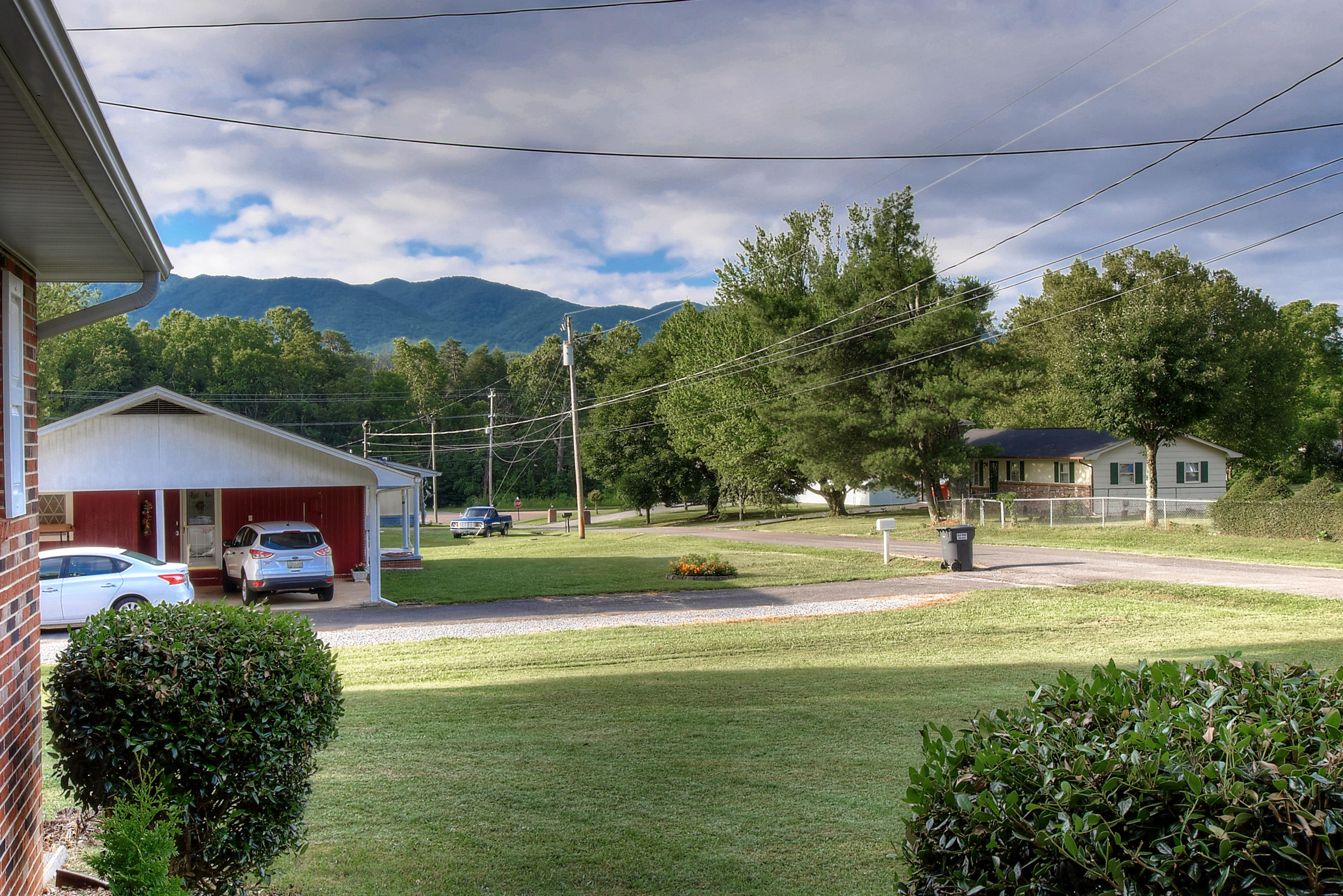 113 Gay Fletcher Road Elizabethton, TN 37643 - Photo 6 of 40 DSC_0022_3_4