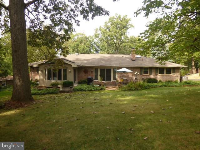 3440 Harrowgate Road York, PA 17402 - Photo 2 of 24 Gallery Image 2