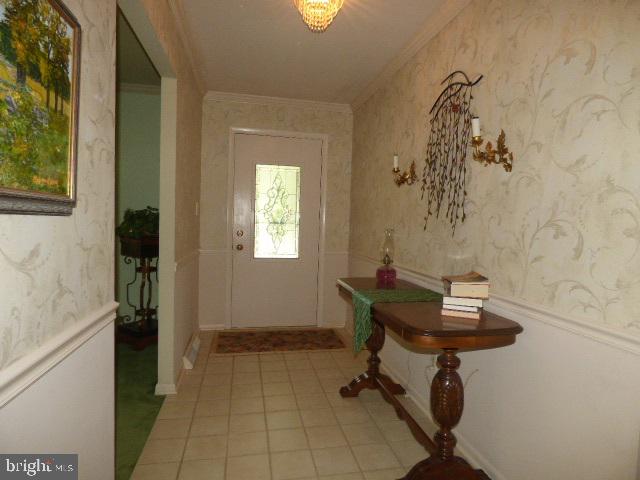 3440 Harrowgate Road York, PA 17402 - Photo 5 of 24 Gallery Image 5