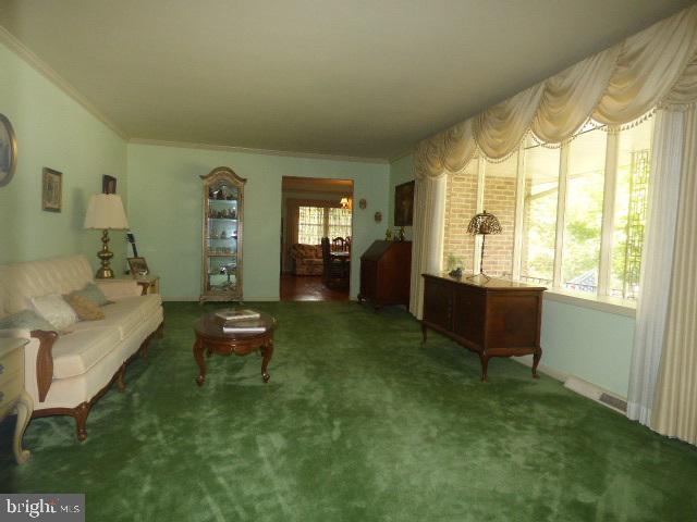 3440 Harrowgate Road York, PA 17402 - Photo 6 of 24 Gallery Image 6