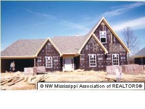 2472 Heather Ridge Southaven, MS 38672 - Photo 1 of 1 Primary Photo
