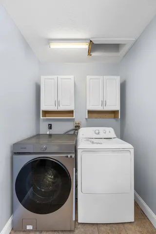 $550,000 | 232 Dead River Road, Bowdoin, ME 04287