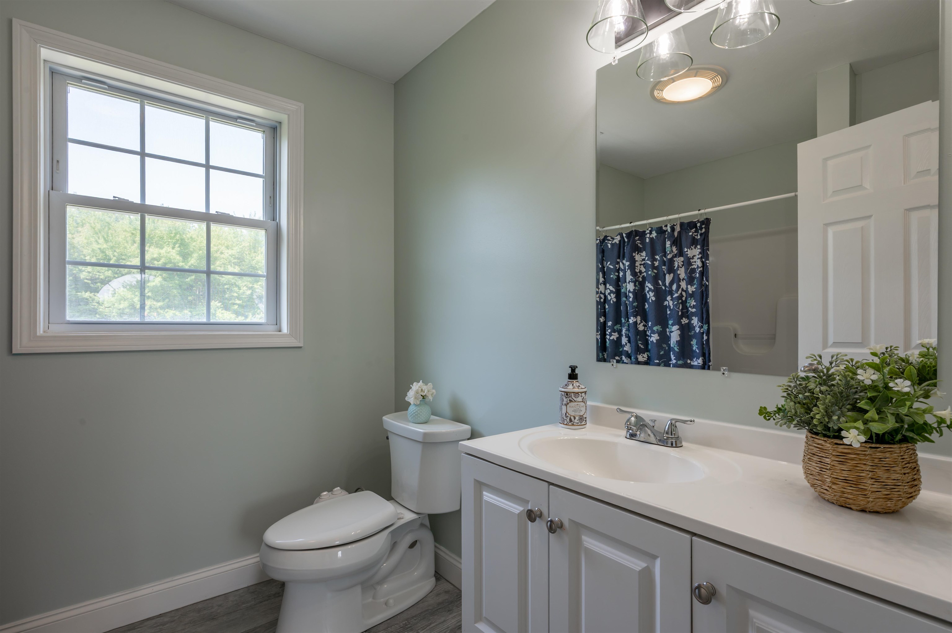 266 Kent Farm Road Hampstead, NH 03841 - Photo 20 of 35