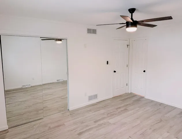 $2,700 | 919 Seneca Drive, Crown Point, IN 46307