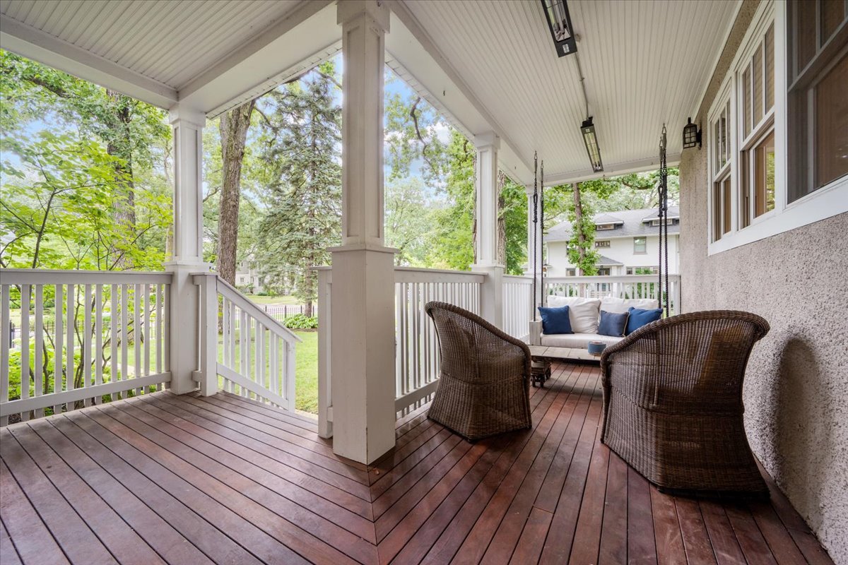 1303 Maple Avenue Wilmette, IL 60091 - Photo 30 of 33 a work room with wooden floor and furniture