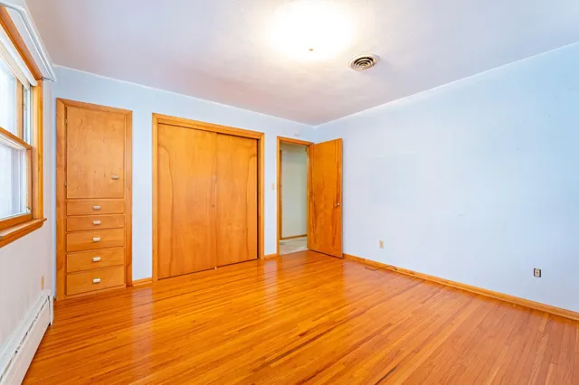 $189,900 | 1228 South Ramsey Street, Blue Earth, MN 56013