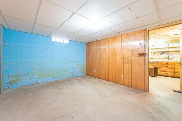 $189,900 | 1228 South Ramsey Street, Blue Earth, MN 56013