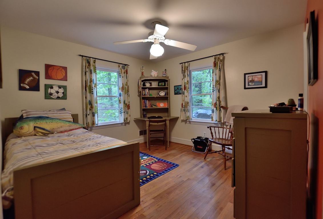 211 Augusta Road Clemson, SC 29631 - Photo 16 of 35