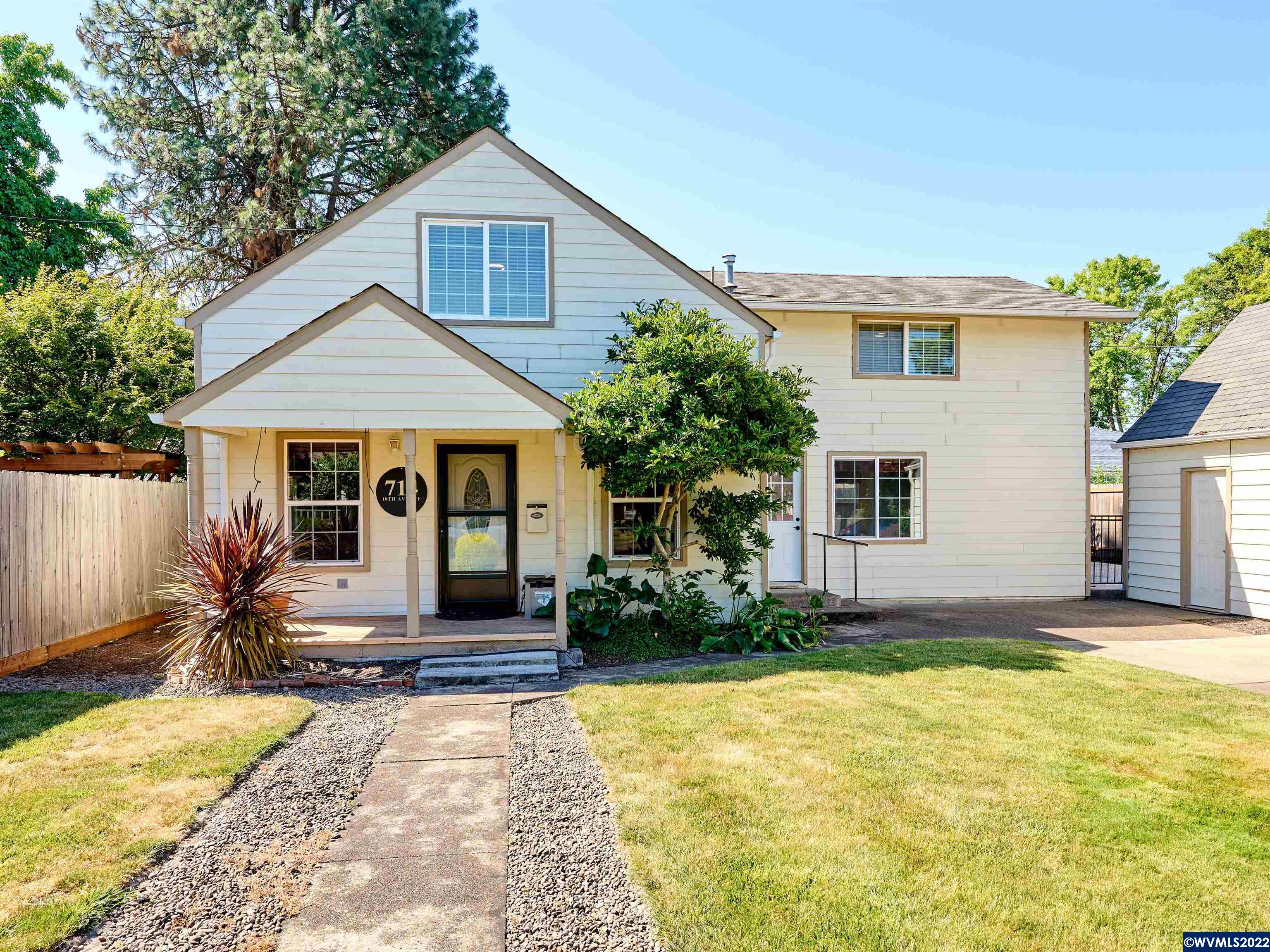 714 Southwest 10th Avenue Albany, OR 97321 - Photo 4 of 36 Gallery Image 4
