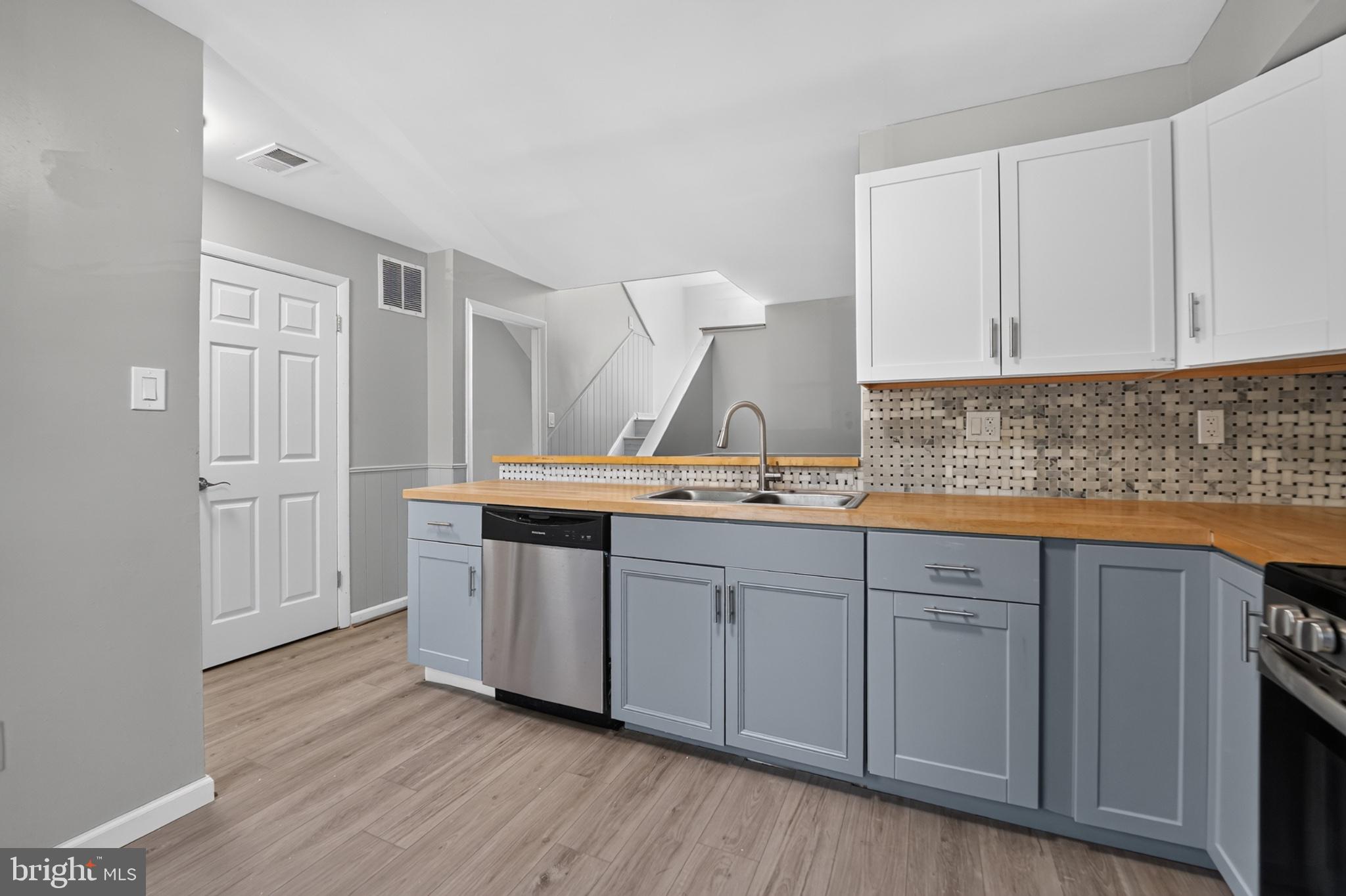 9342 Canterbury Riding, Unit 11 Laurel, MD 20723 - Photo 5 of 39 Gallery Image 5