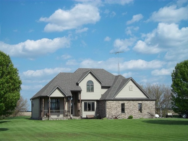 1760 South Dwight Road Mazon, IL 60444 - Photo 1 of 25