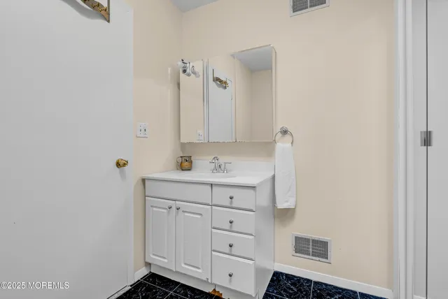 a view of walk in closet