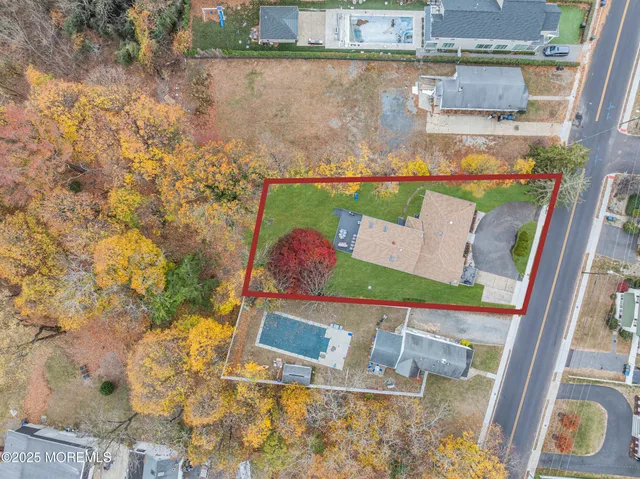 $3,500 | 320 Roosevelt Avenue, Oakhurst, NJ 07755