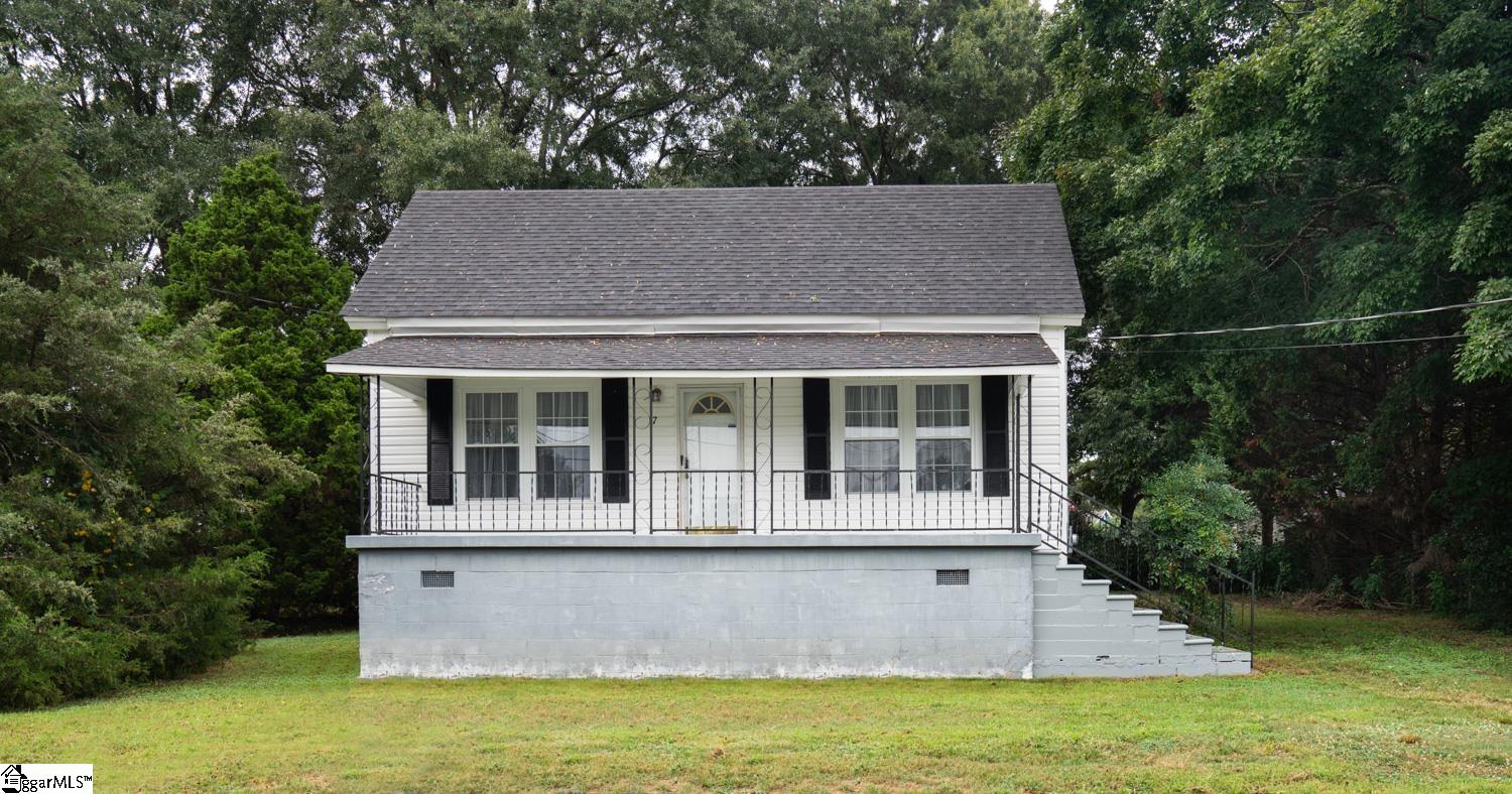7 Fuller Street Pelzer, SC 29669 - Photo 1 of 23