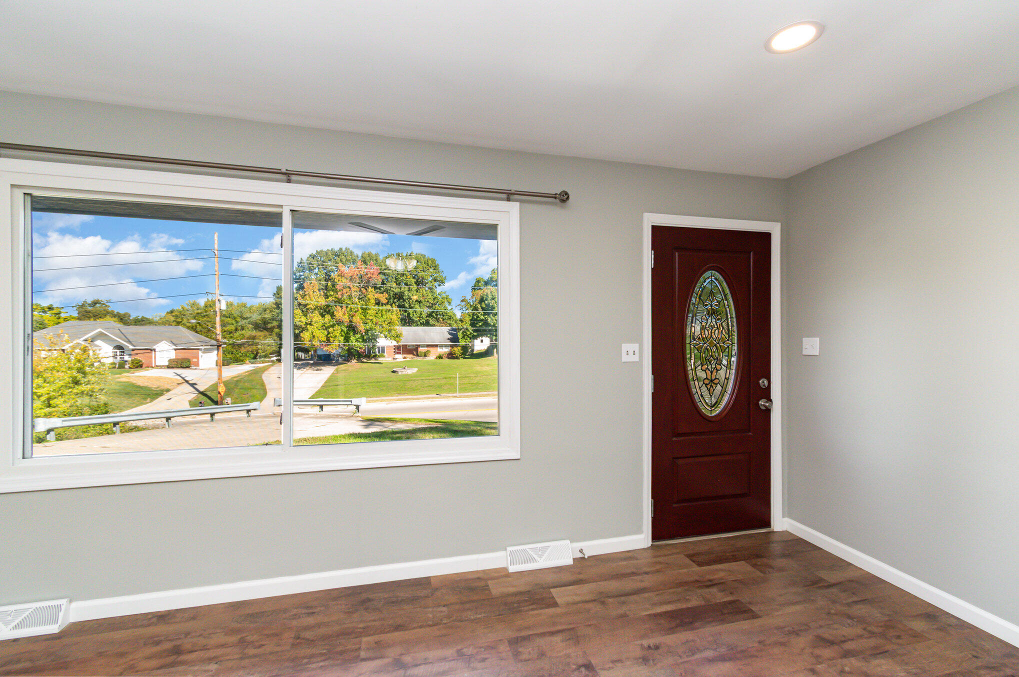 1007 Stevenson Road Erlanger, KY 41018 - Photo 3 of 20 Gallery Image 3