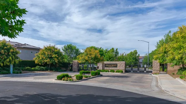 $599,000 | 2222 Carson Avenue, Clovis, CA 93611