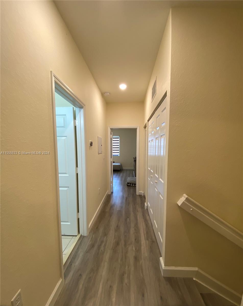 11430 Southwest 252nd Terrace Homestead, FL 33032 - Photo 27 of 66 Gallery Image 27