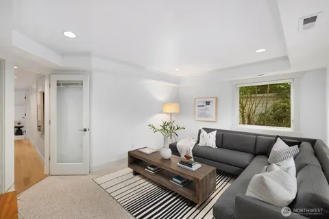 $1,995,000 | 2711 4th Avenue West, Seattle, WA 98119