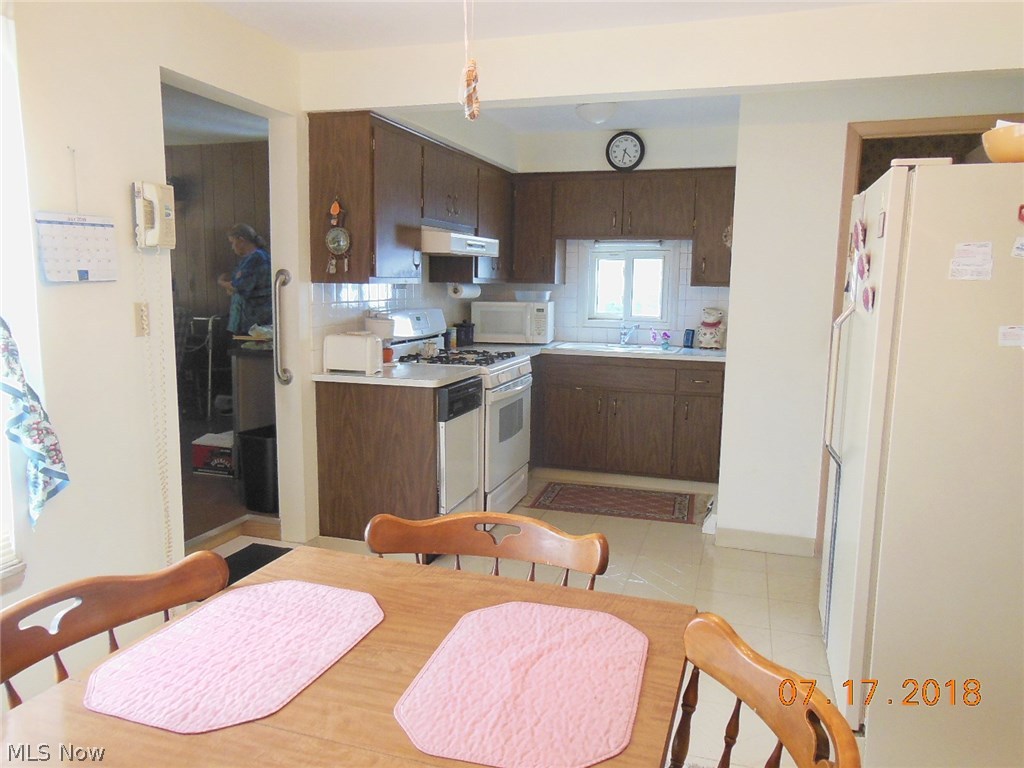 6490 State Road, Unit 4 Parma, OH 44134 - Photo 6 of 17 Gallery Image 6