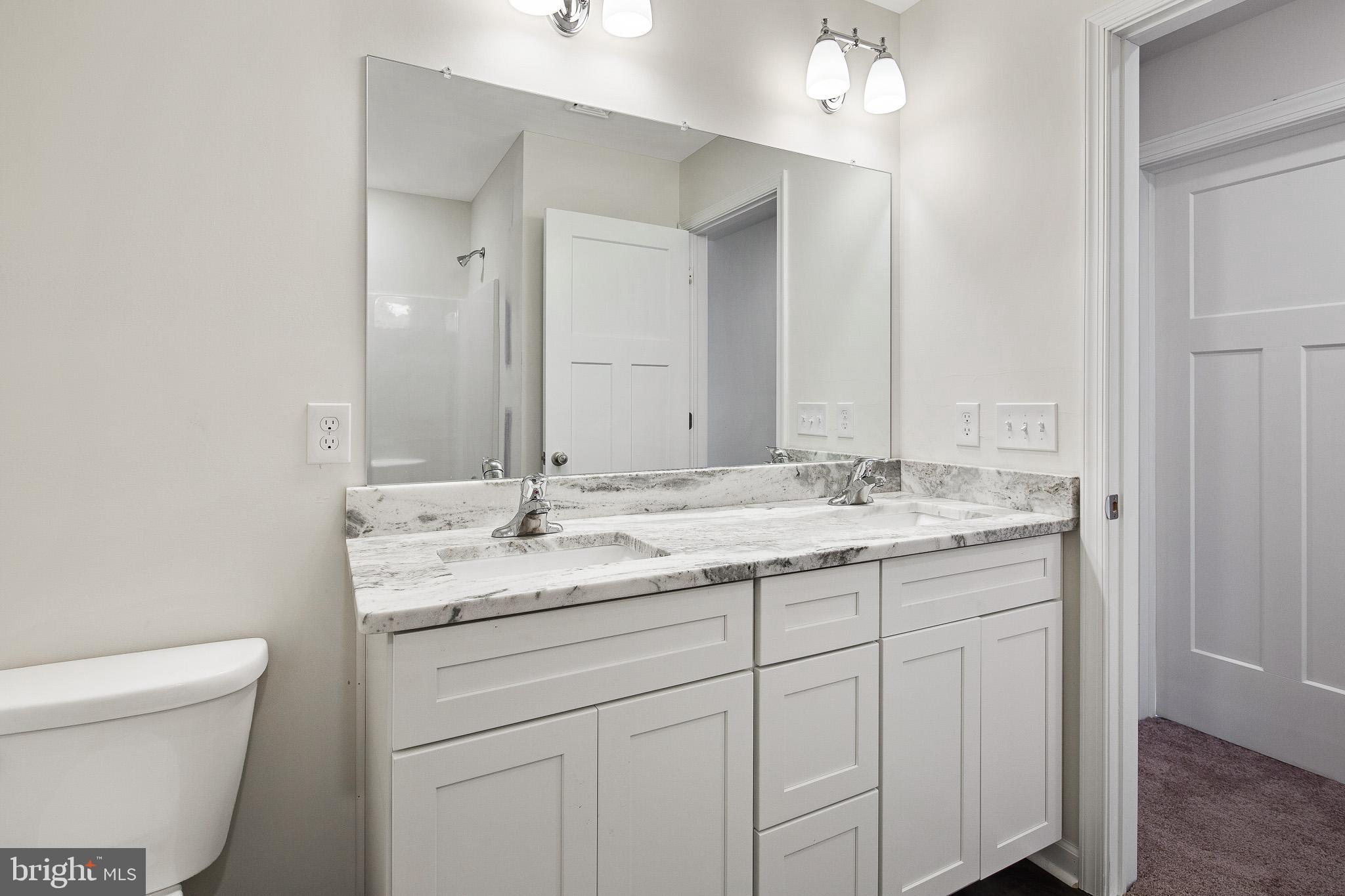 464 Three Bridge Road Newfield, NJ 08344 - Photo 22 of 41 Hall bathroom