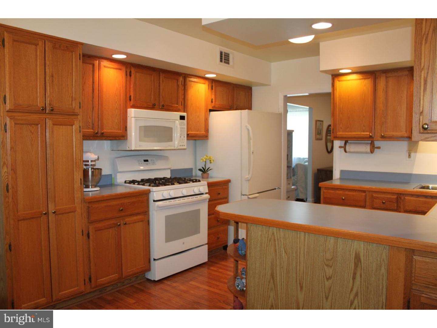 79 Michael Road Holland, PA 18966 - Photo 7 of 22