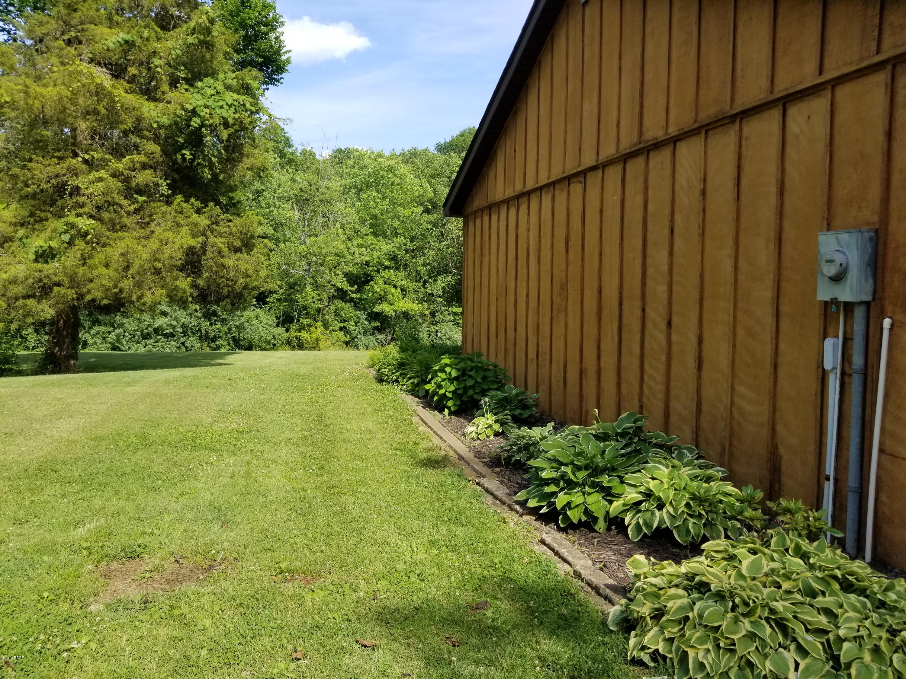 8736 East Casey Pike Road Mount Vernon, IL 62864 - Photo 41 of 47