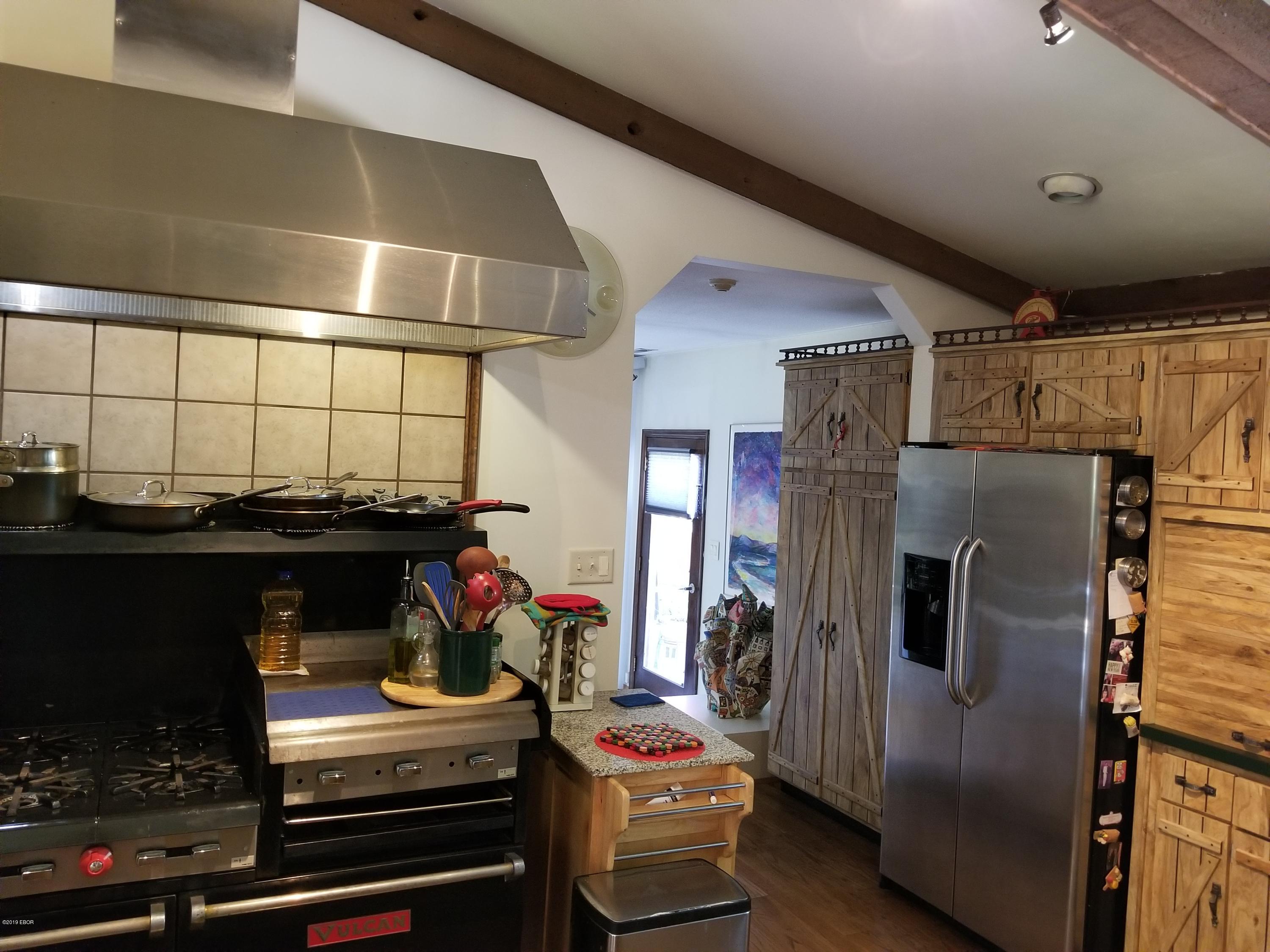 8736 East Casey Pike Road Mount Vernon, IL 62864 - Photo 8 of 47