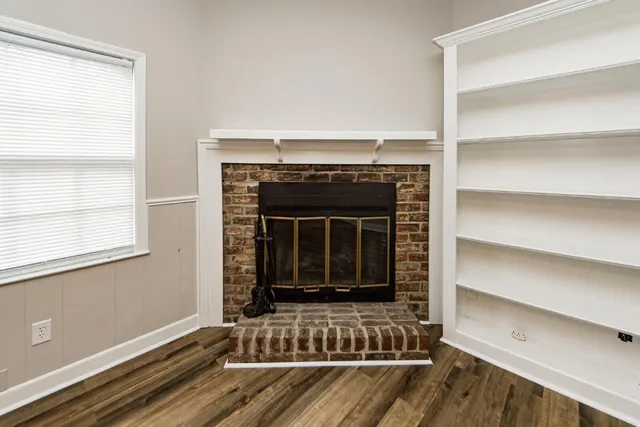 $2,800 | 1010 Yorktown Drive, Charleston, SC 29412