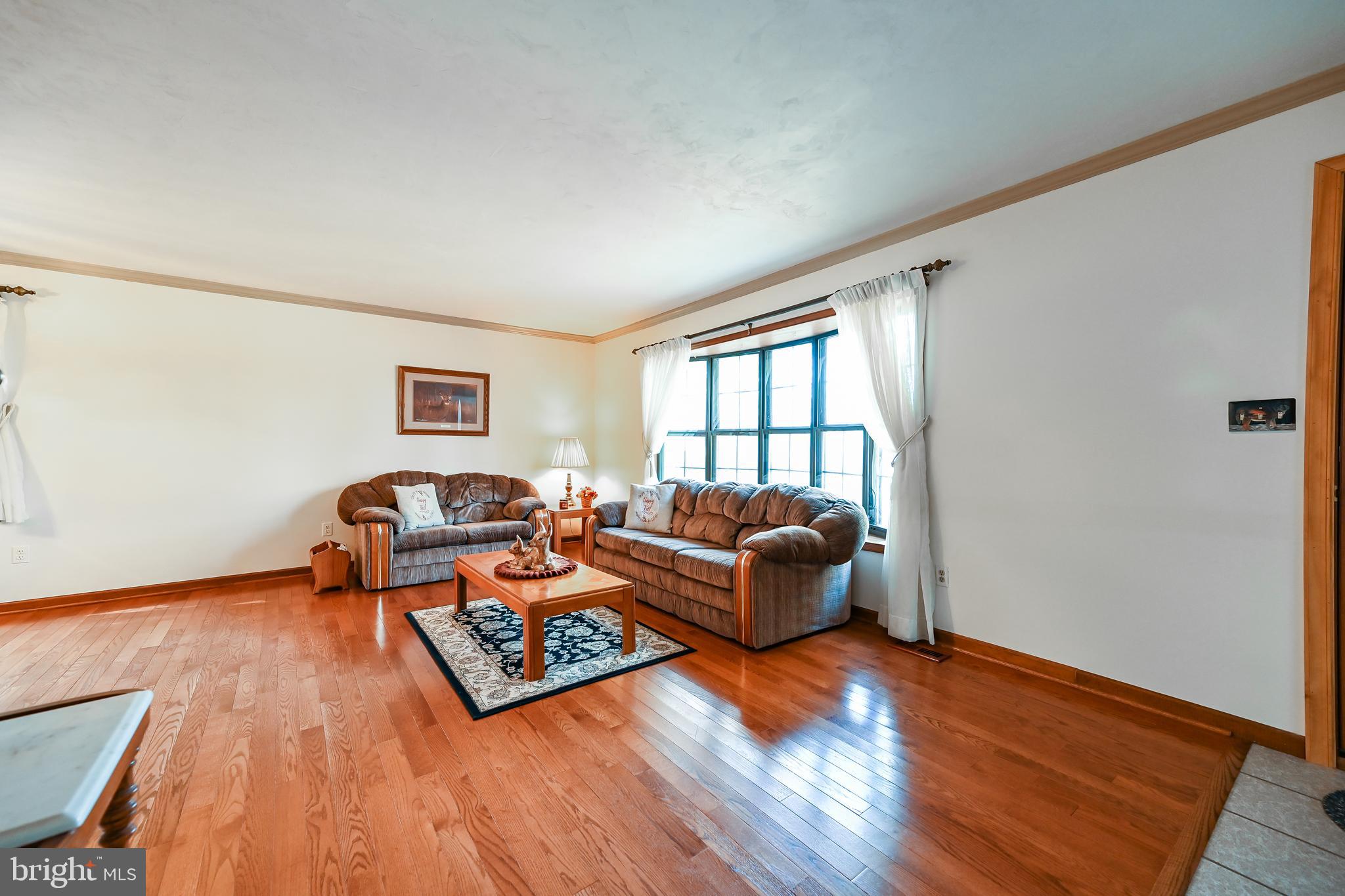 2735 Mayberry Road Westminster, MD 21158 - Photo 5 of 55 Gallery Image 5