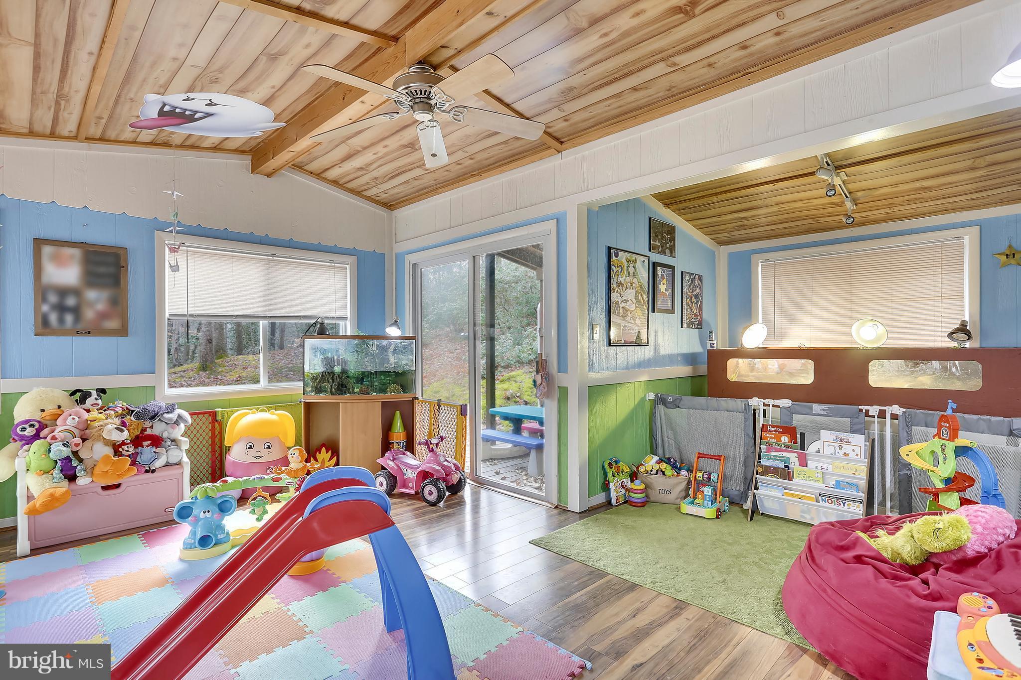 335 Maverick Road Lusby, MD 20657 - Photo 13 of 30 Family Room