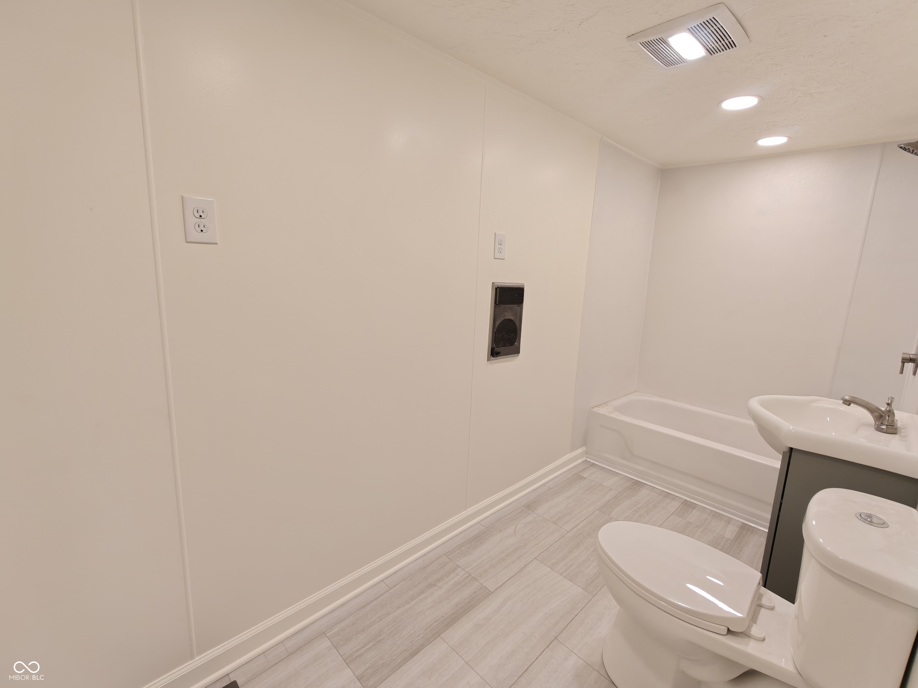 734 Main Street Shelbyville, IN 46176 - Photo 21 of 26