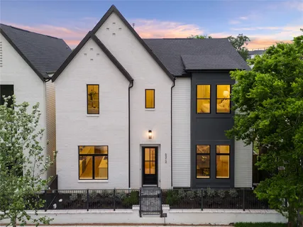 $599,900 | 5306 Wembley Downs Drive, Houston, TX 77091