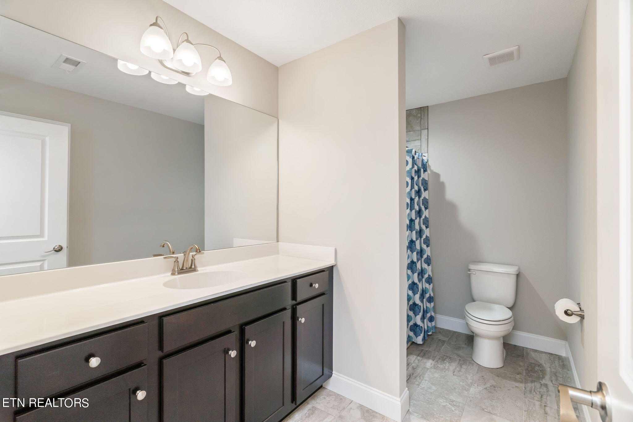 102 Mistletoeberry Road Oak Ridge, TN 37830 - Photo 29 of 60 Full Bath 3